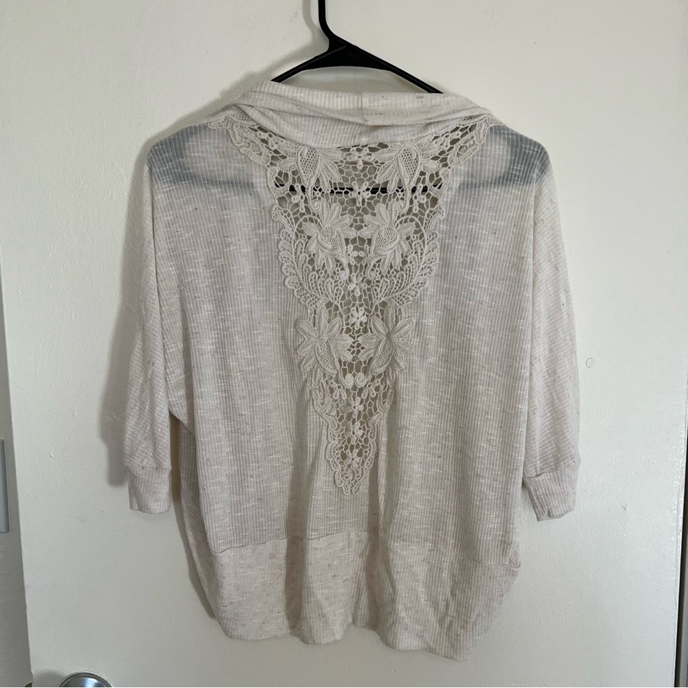Cardigan Lace Knitted Pattern - Picture 2 of 2